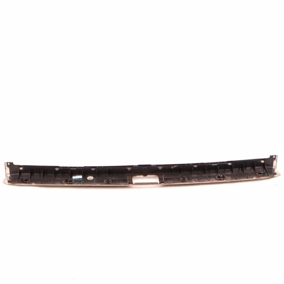 Break Seuil Coffre Hayon Garniture Cache pour Mercedes S203 à propos du numéro de pièce A2036901887 Mercedes S203 Break Seuil Coffre Hayon Garniture Cache - SKU A2036901887 - Numéro de pièce A2036901887