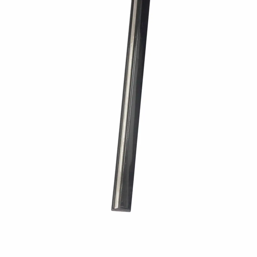  Baguette de Moulure de Porte Mercedes CL203 Avant gauche Diamond Black 768 - SKU A2036903582-DSCH - Numéro de pièce A2036903582