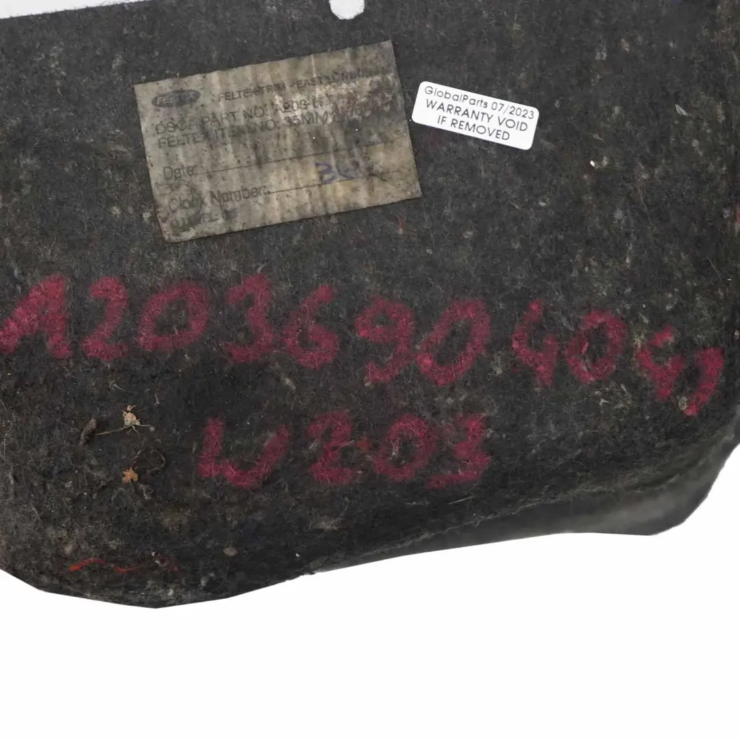 Coffre de coffre Mercedes W203 Panneau latéral arrière droite pour à propos du numéro de pièce A2036904041 Coffre de coffre Mercedes W203 Panneau latéral arrière droite - SKU A2036904041 - Numéro de pièce A2036904041