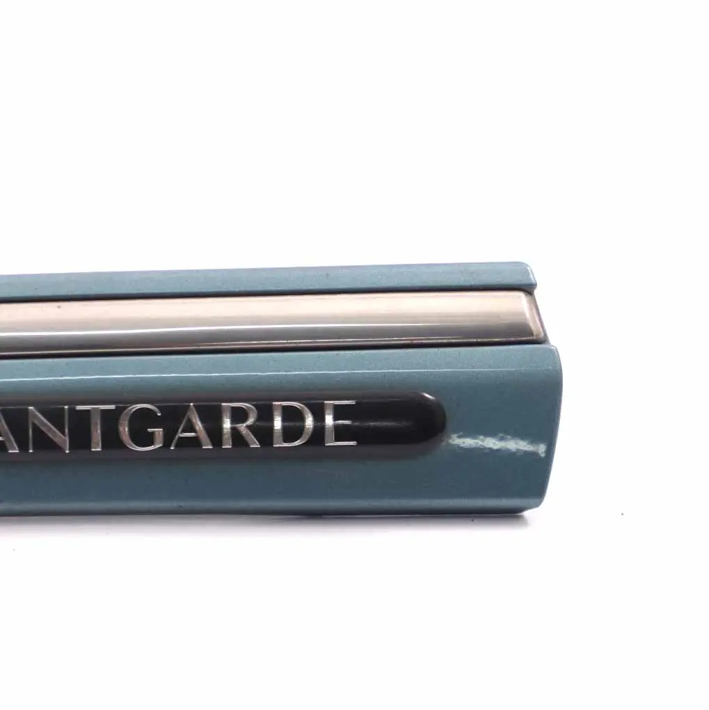 Aile avant gauche Moulage Aragonite Blue 941 pour Mercedes W203 à propos du numéro de pièce A2036904762 Mercedes W203 Aile avant gauche Moulage Aragonite Blue 941 - SKU A2036904762-ABM - Numéro de pièce A2036904762