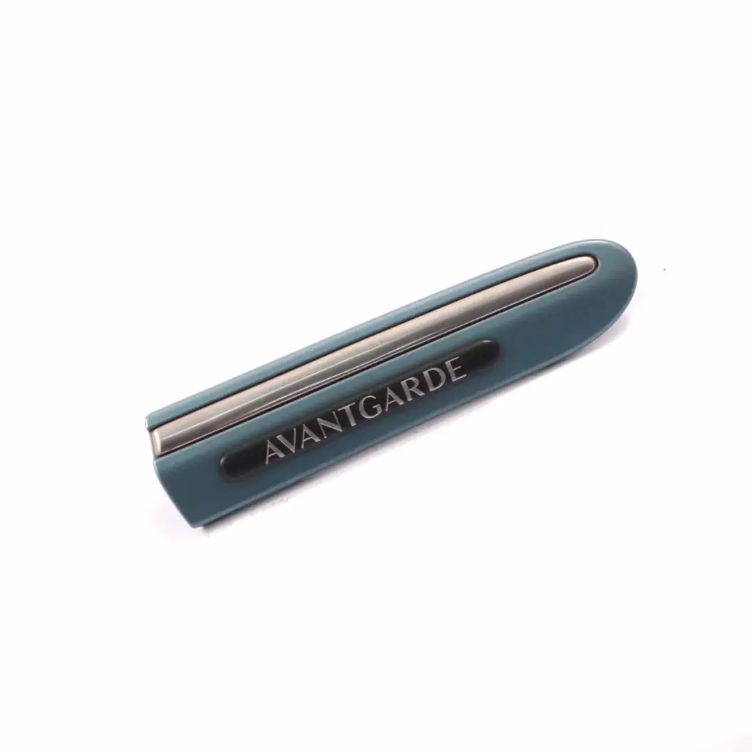 Mercedes W203 Aile avant droite Moulage Aragonite Blue 941 - SKU A2036904862-ABM - Numéro de pièce A2036904862