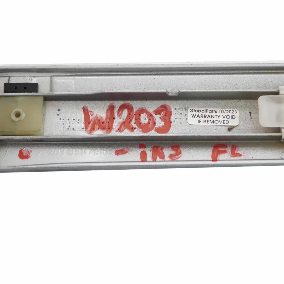 Mercedes W203 Striscia modanatura porta anteriore sinistra Iridium Silver - 775 - SKU A2036904962-IRS - Numero di parte A2036904962