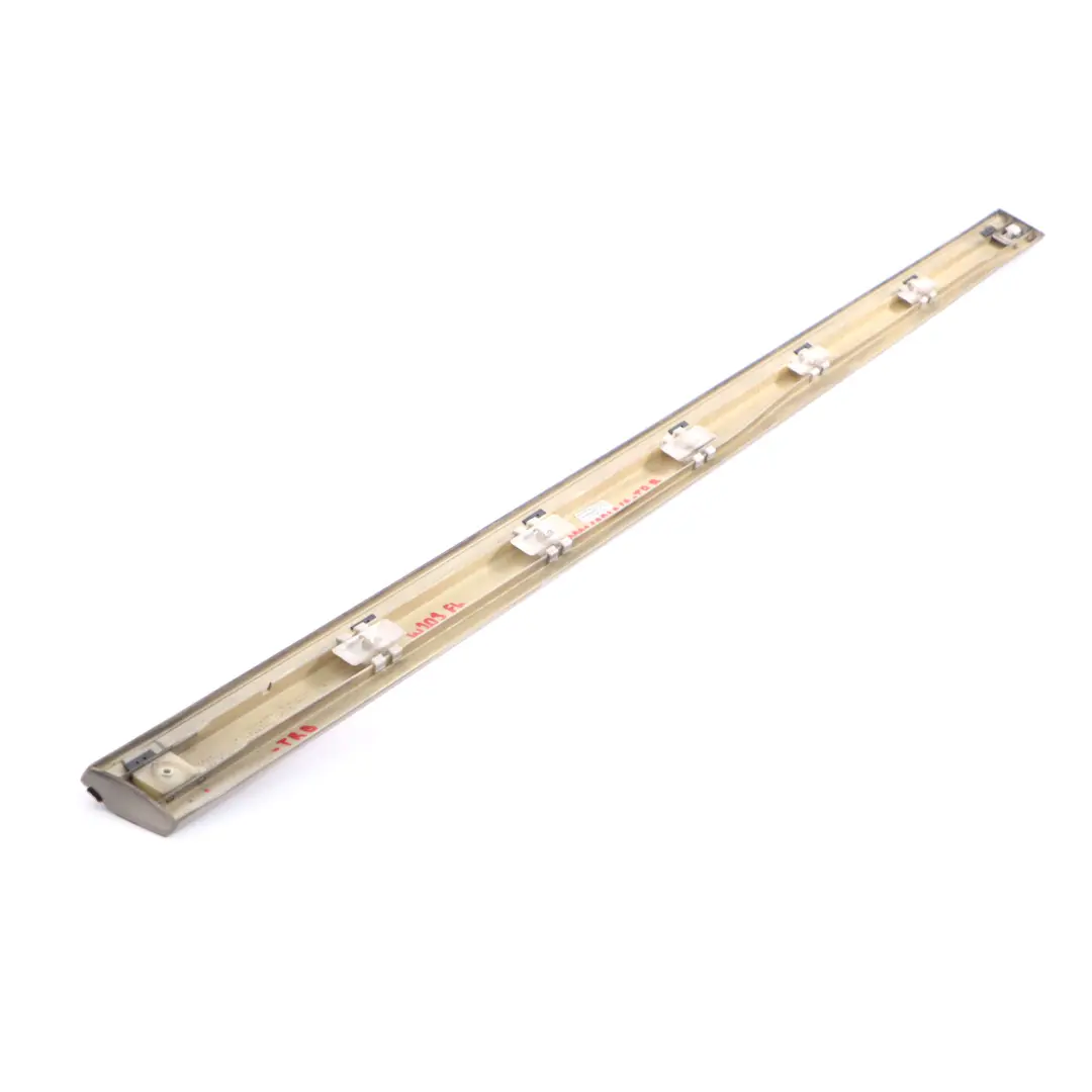 Mercedes W203 Moulure de Porte Avant Gauche Beige Travertin - 693 - SKU A2036904962-TRB - Numéro de pièce A2036904962