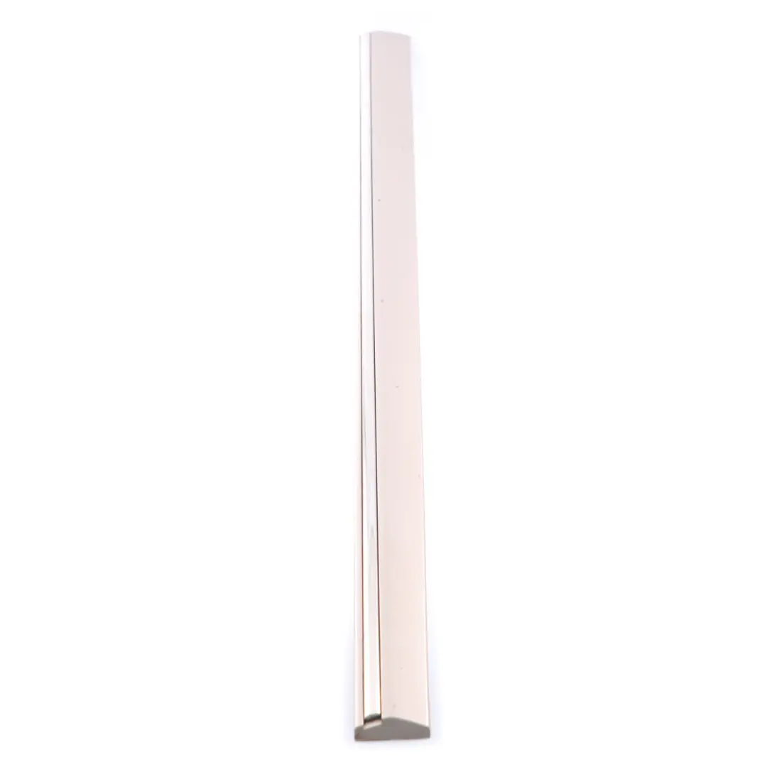 Mercedes W203 Moulure de Porte Avant Gauche Beige Travertin - 693 - SKU A2036904962-TRB - Numéro de pièce A2036904962