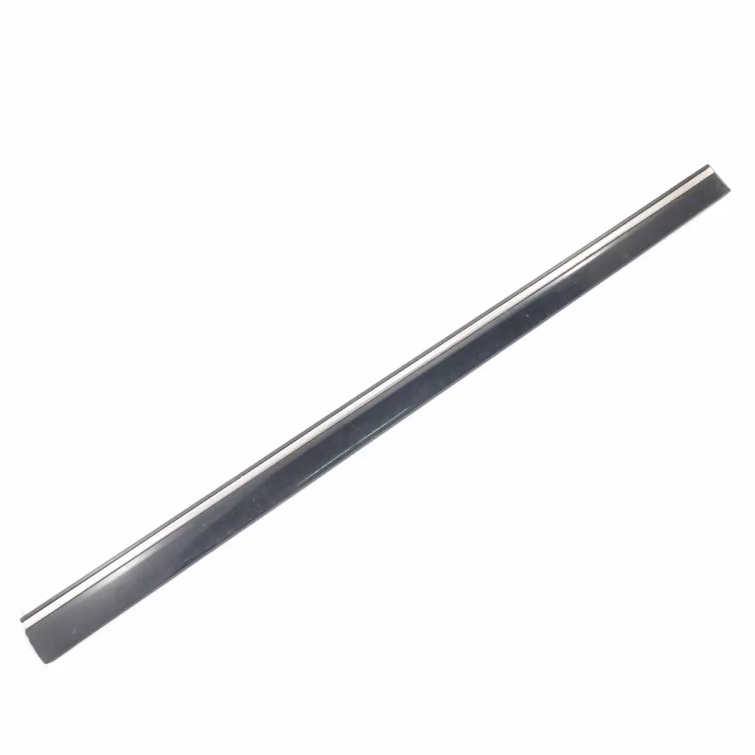 Mercedes W203 moldura puerta delantera derecha Cubierta Negro Diamante - 768 - SKU A2036905062-DSCH - Número de pieza A2036905062