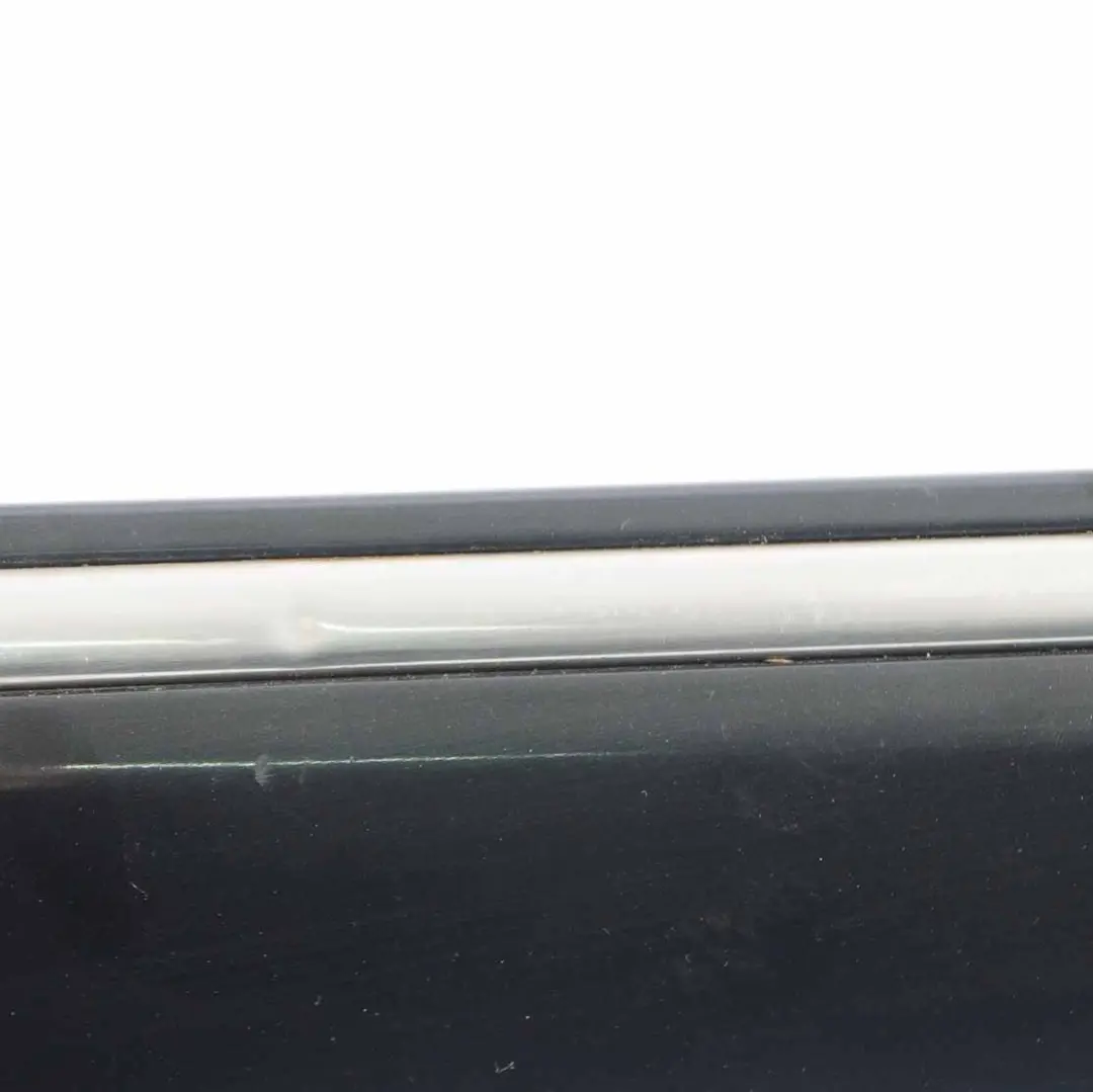 Mercedes W203 Moulure De Porte Arrière Gauche Noir Obsidienne Métallisé 197 - SKU A2036905162-OB - Numéro de pièce A2036905162