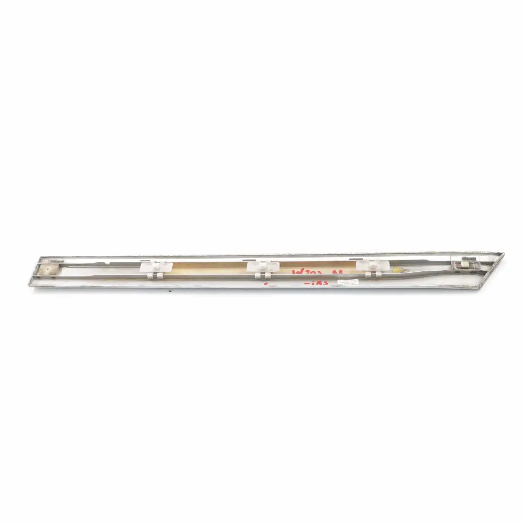 Mercedes W203 Moulure de porte arrière droite Iridium Silver - 775 - SKU A2036905262-IRS - Numéro de pièce A2036905262