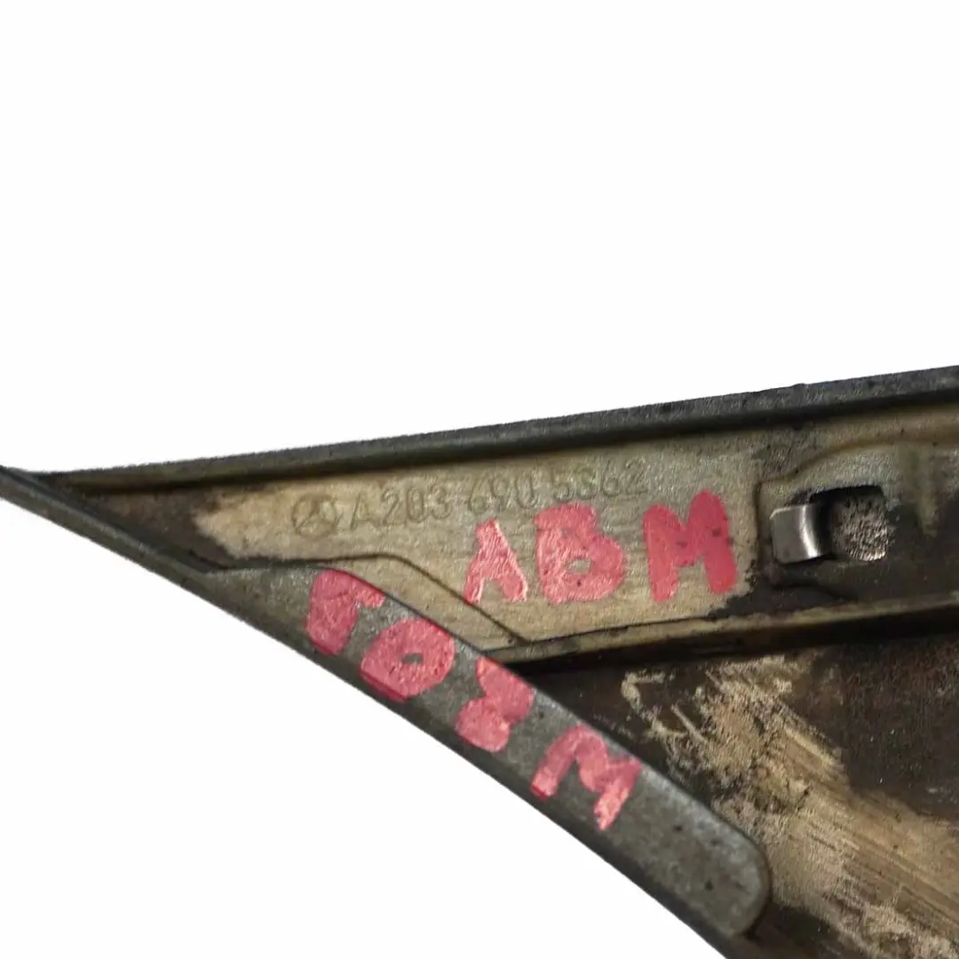 Abdeckung hinten links Profilleiste Panel Aragonit Blau 941 für Mercedes W203 mit Teilenummer A2036905362 Mercedes W203 Abdeckung hinten links Profilleiste Panel Aragonit Blau 941 - SKU A2036905362-ABM - Teilenummer A2036905362