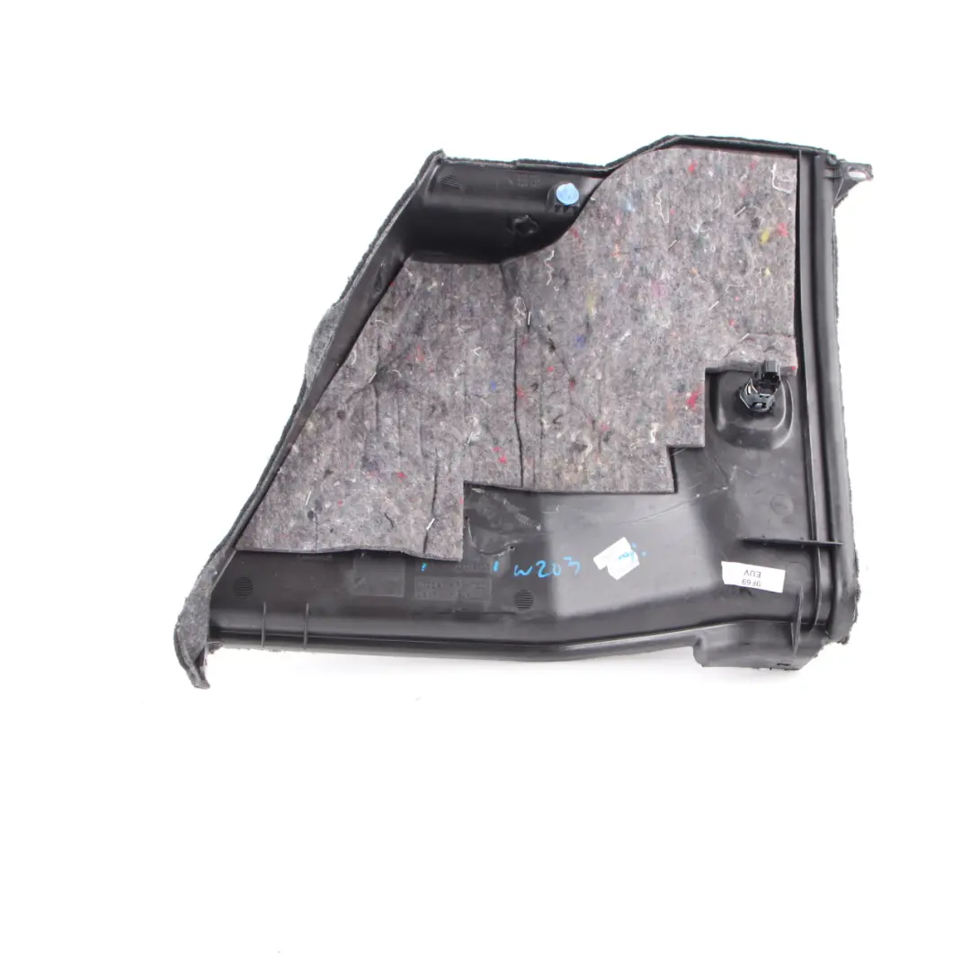 Rivestimento bagagliaio posteriore sinistro Nero A1696900725 per Mercedes W245 con numero di parte A2036908325 Mercedes W245 Rivestimento bagagliaio posteriore sinistro Nero A1696900725 - SKU A2036908325 - Numero di parte A2036908325