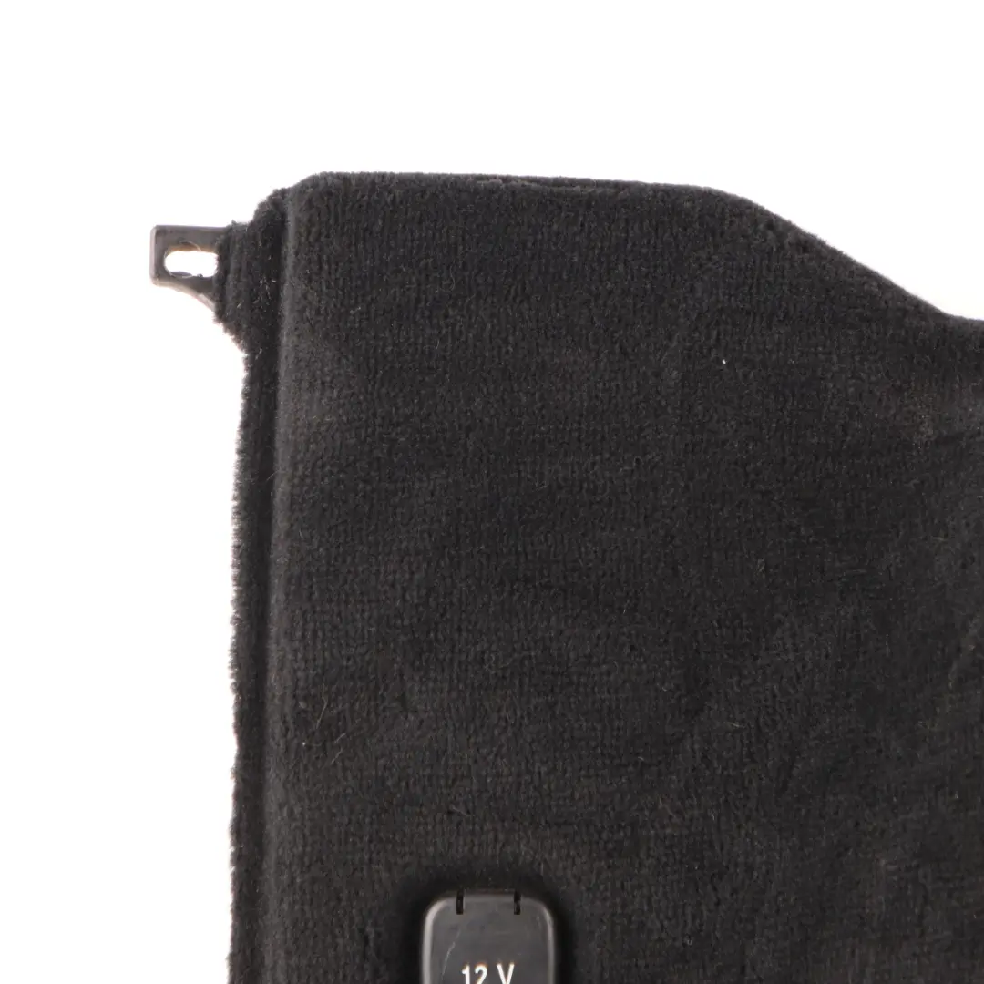 Maletero Trasero Izquierdo Embellecedor Maletero Negro A1696900725 para Mercedes W245 con número de pieza A2036908325 Mercedes W245 Maletero Trasero Izquierdo Embellecedor Maletero Negro A1696900725 - SKU A2036908325 - Número de pieza A2036908325