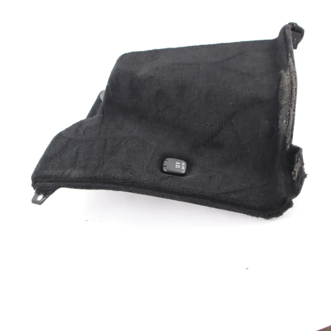 Maletero Trasero Izquierdo Embellecedor Maletero Negro A1696900725 para Mercedes W245 con número de pieza A2036908325 Mercedes W245 Maletero Trasero Izquierdo Embellecedor Maletero Negro A1696900725 - SKU A2036908325 - Número de pieza A2036908325