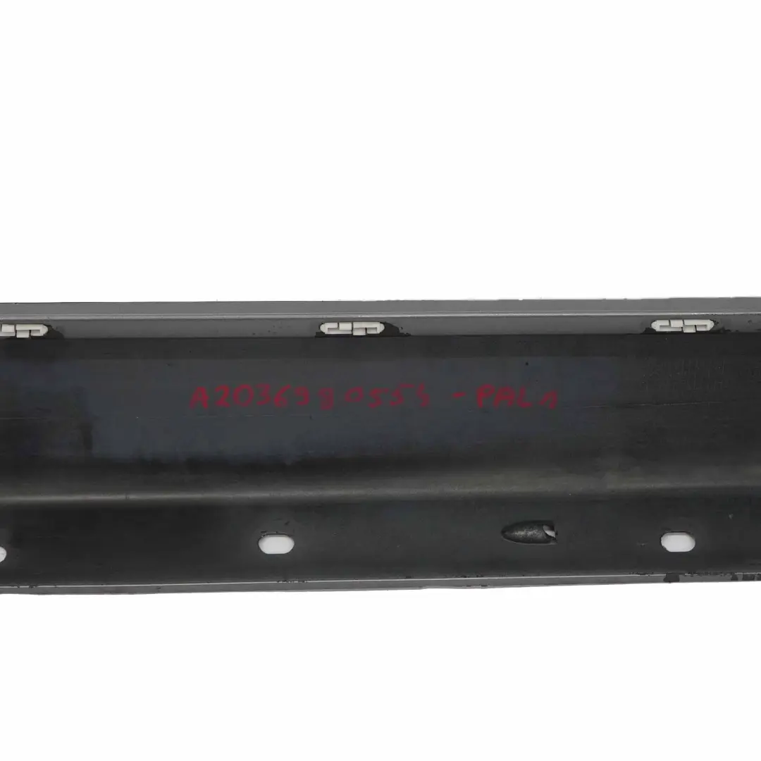 Schwellerleister Schwellerverkleidung links Palladiumsilber - 792 für Mercedes CL203 mit Teilenummer A2036980554 Mercedes CL203 Schwellerleister Schwellerverkleidung links Palladiumsilber - 792 - SKU A2036980554-PAL1 - Teilenummer A2036980554