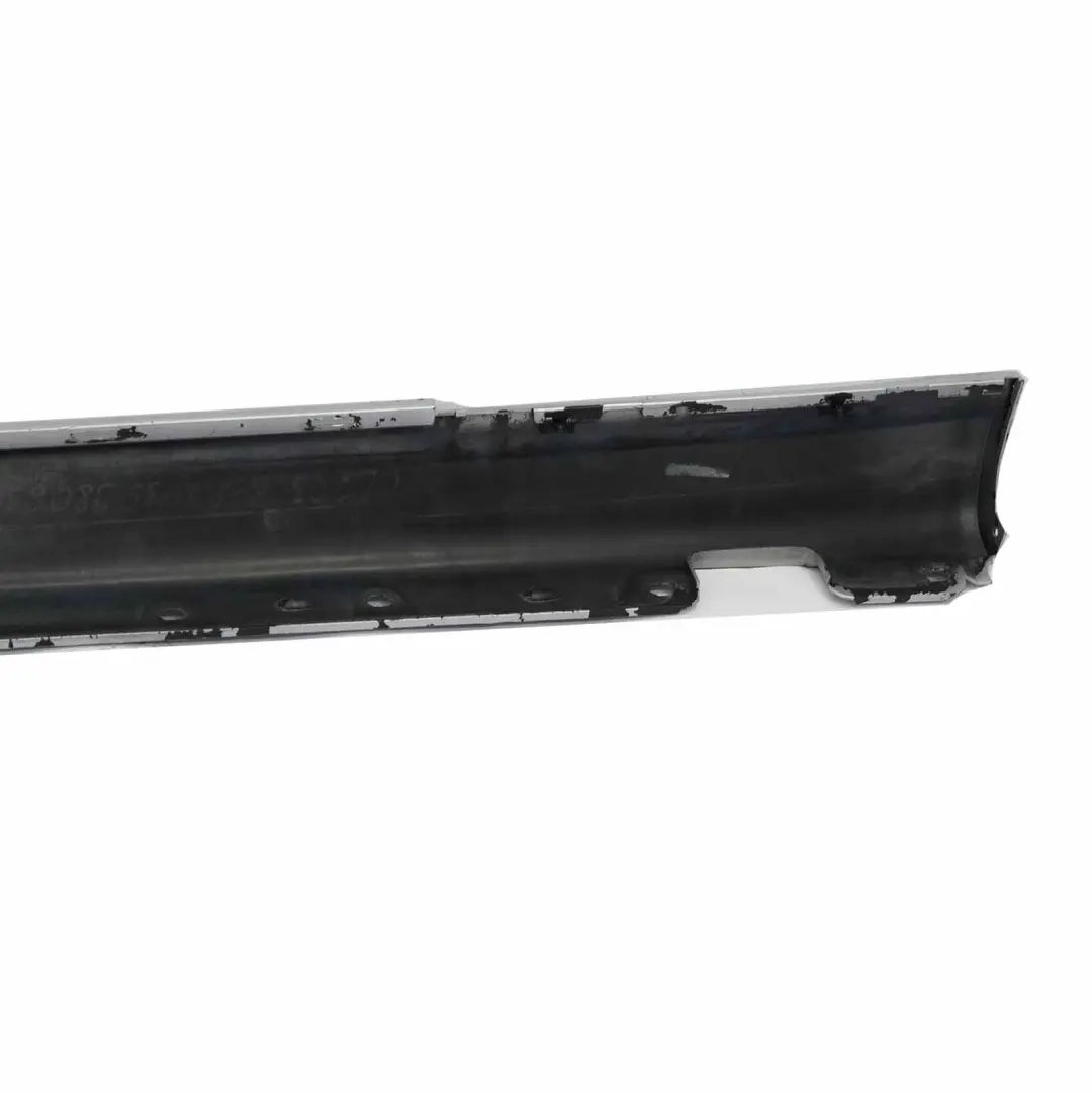 Mercedes CL203 Faldón Lateral Cubre umbral Recorte Derecho Plata Iridium - 775 - SKU A2036980654-IRS - Número de pieza A2036980654