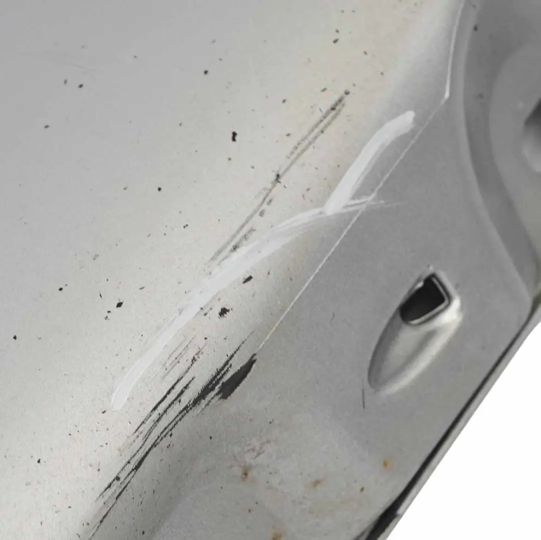 Seitenschweller Abdeckung Schweller Rechts Iridium Silber - 775 für Mercedes CL203 mit Teilenummer A2036980654 Mercedes CL203 Seitenschweller Abdeckung Schweller Rechts Iridium Silber - 775 - SKU A2036980654-IRS - Teilenummer A2036980654