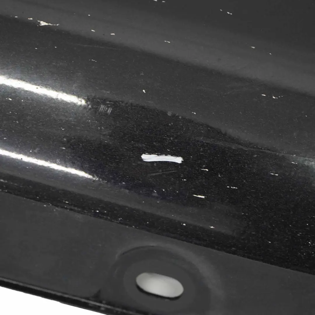 Gonna copertura laterale soglia porta sinistra Obsidian Nero - 197 per Mercedes W203 con numero di parte A2036981354 Mercedes W203 Gonna copertura laterale soglia porta sinistra Obsidian Nero - 197 - SKU A2036981354-OB - Numero di parte A2036981354