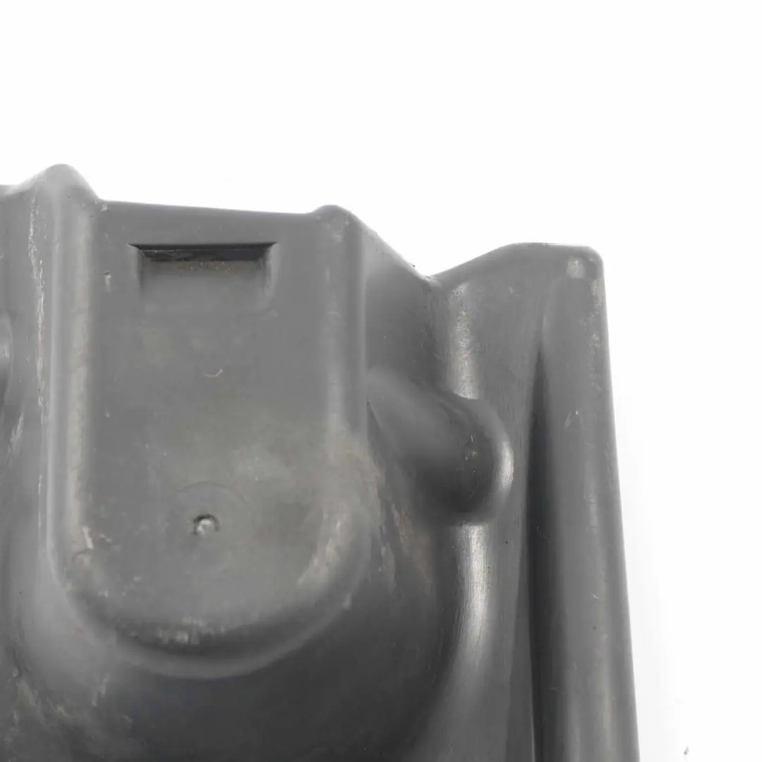 Posteriore Sinistra Protezione Pavimento Copertura per Mercedes W203 C209 con numero di parte A2036982130 Mercedes W203 C209 Posteriore Sinistra Protezione Pavimento Copertura - SKU A2036982130 - Numero di parte A2036982130