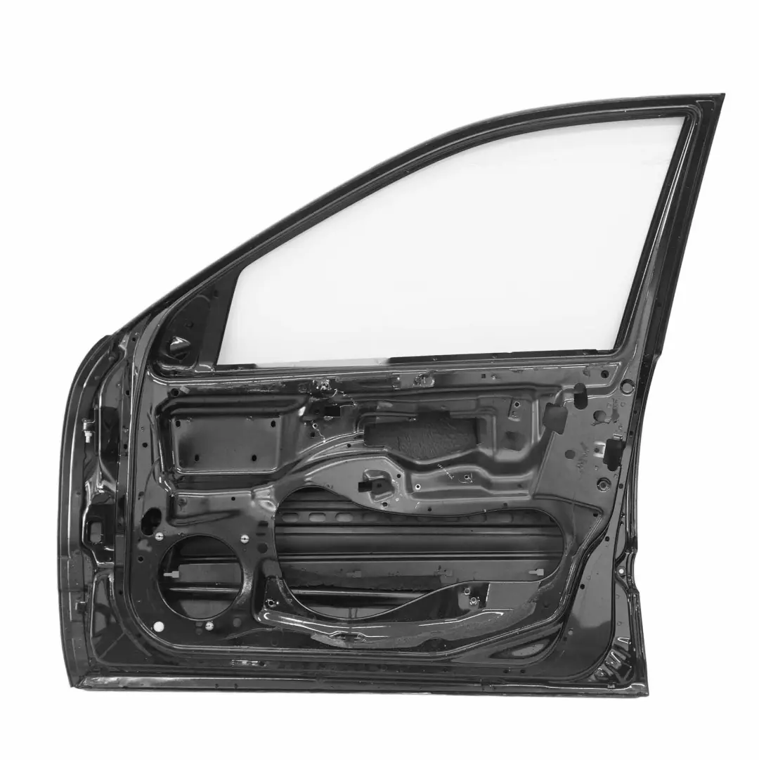 Mercedes W203 Porte Avant Droite Diamantschwarz Noir Diamant Métallique - 768 - SKU A2037200205-DSCH - Numéro de pièce A2037200205