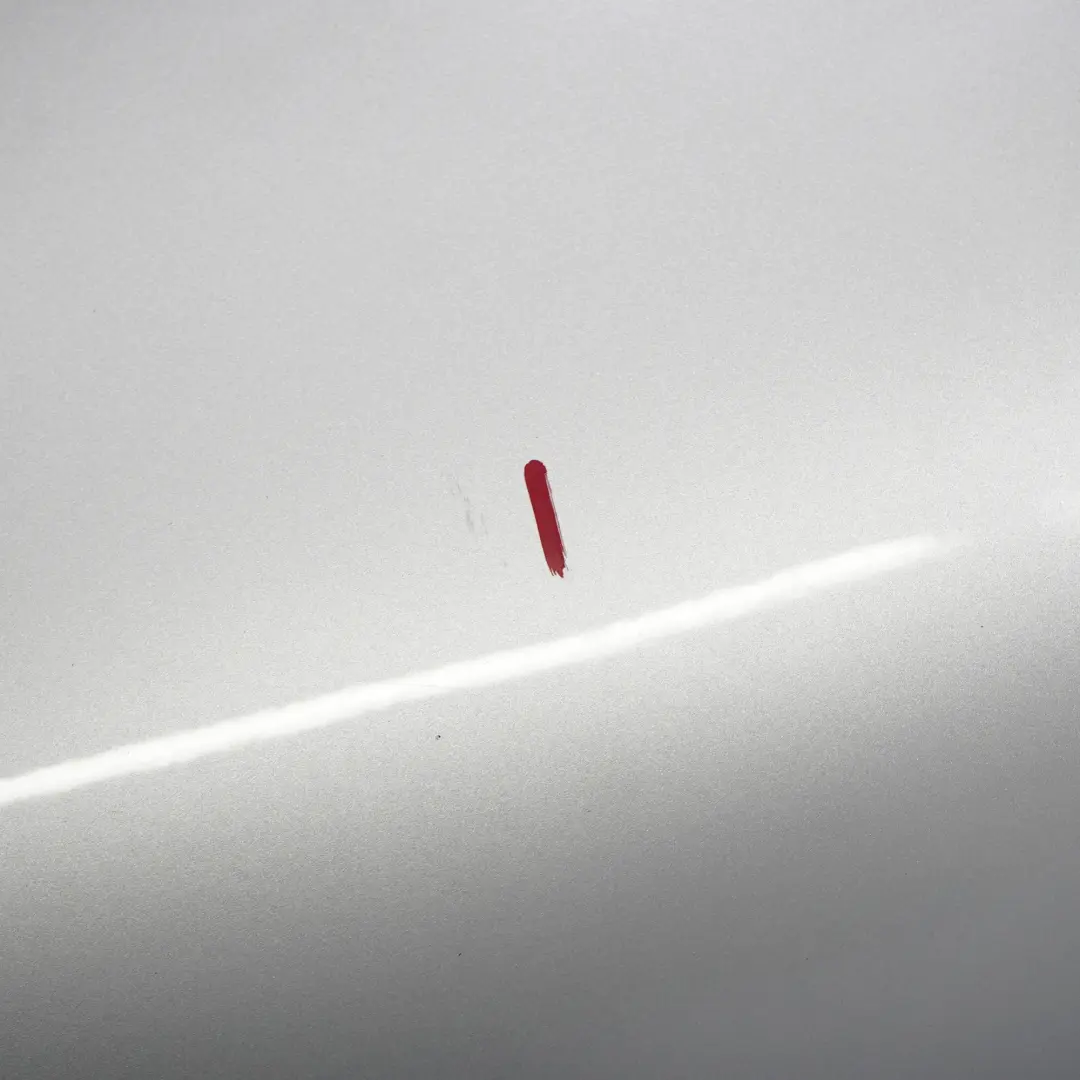 Tür vorne rechts O/S Iridium Silber Metallic - 775 für Mercedes W203 mit Teilenummer A2037200205 Mercedes W203 Tür vorne rechts O/S Iridium Silber Metallic - 775 - SKU A2037200205-IRS1 - Teilenummer A2037200205