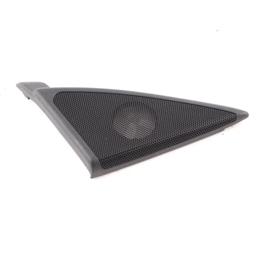 Couvercle Tweeter Speaker Triangle Trim Front Right pour Mercedes W203 à propos du numéro de pièce A2037200248 Mercedes W203 Couvercle Tweeter Speaker Triangle Trim Front Right - SKU A2037200248-1 - Numéro de pièce A2037200248