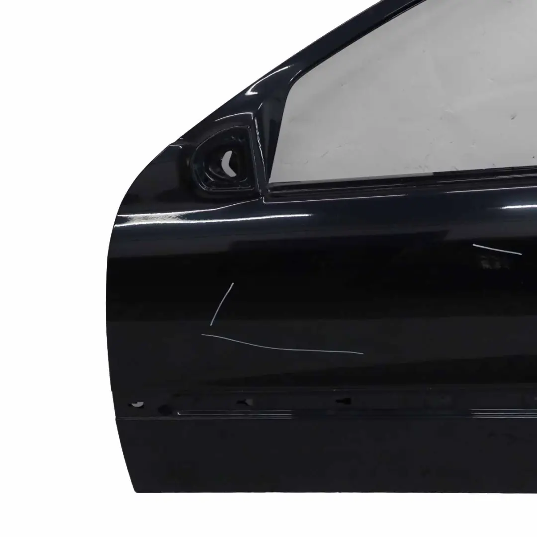 Porta anteriore sinistra Tanzanite Blue Metallic - 359 per Mercedes CL203 CLC con numero di parte A2037200505 Mercedes CL203 CLC Porta anteriore sinistra Tanzanite Blue Metallic - 359 - SKU A2037200505-TB - Numero di parte A2037200505