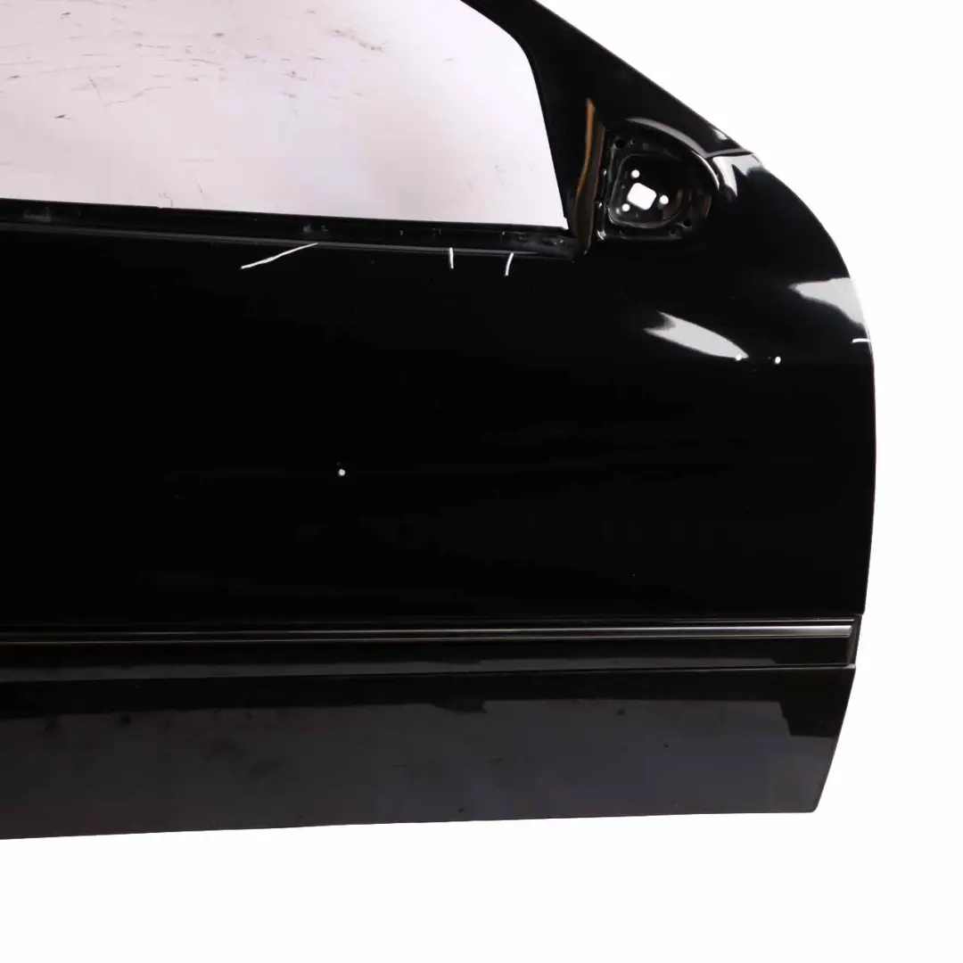 Door Front Right O/S Schwarz Black - 040 to Mercedes CLC CL203 with Part number A2037201605 Mercedes CLC CL203 Door Front Right O/S Schwarz Black - 040 - SKU A2037201605-SCW - Part number A2037201605