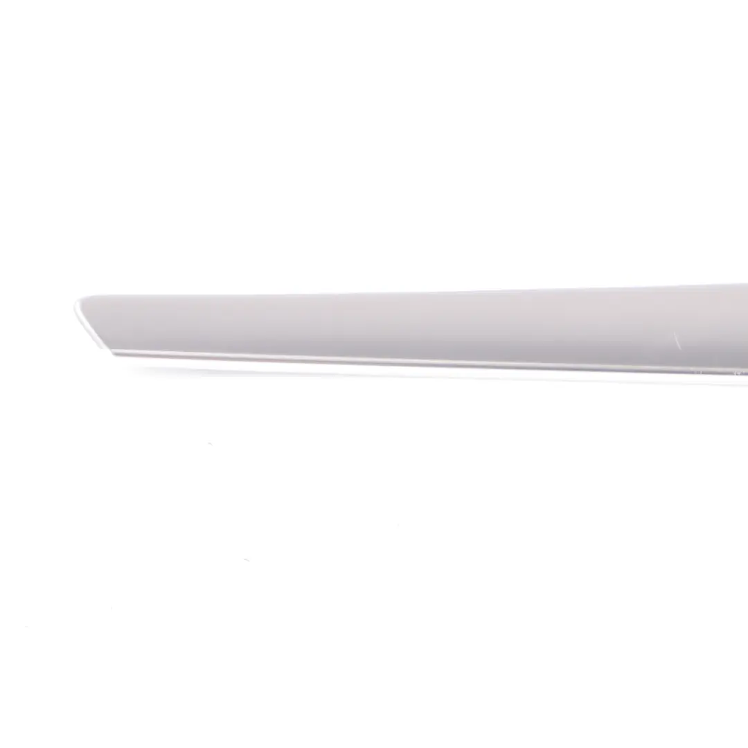 Mercedes W203 S203 Striscia copertura porta Trim anteriore sinistro - SKU A2037202122 - Numero di parte A2037202122