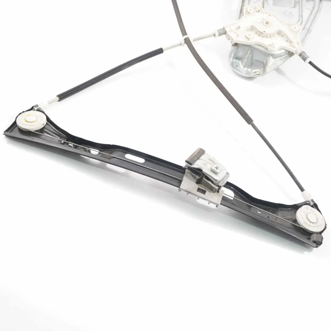 Mercedes CLC CL203 Porte avant Droite Leve-vitre electrique - SKU A2037204046-1 - Numéro de pièce A2037204046