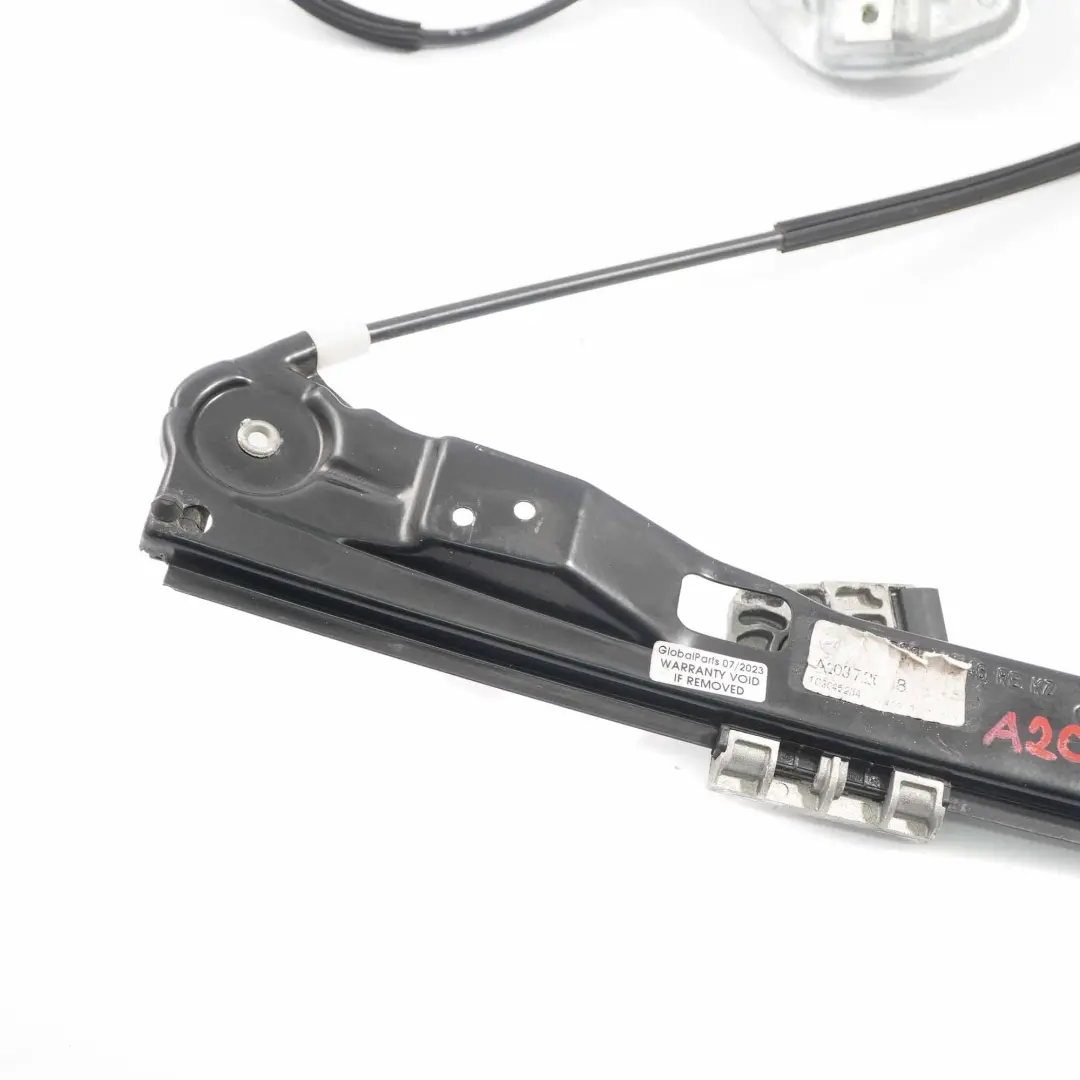 Mercedes CL203 Puerta Delantera Derecha Ventana Elevador Electrico Motor - SKU A2037204046-1 - Número de pieza A2037204046