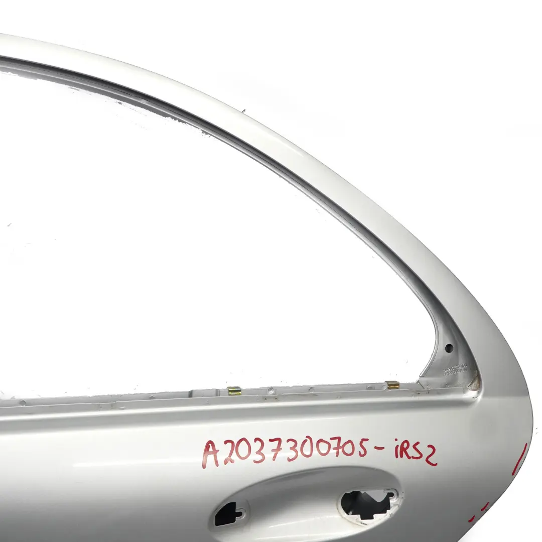 Arrière Gauche Saloon Argent Iridium Métallisé - 775 pour Mercedes W203 Porte à propos du numéro de pièce A2037300705 Mercedes W203 Porte Arrière Gauche Saloon Argent Iridium Métallisé - 775 - SKU A2037300705-IRS2 - Numéro de pièce A2037300705