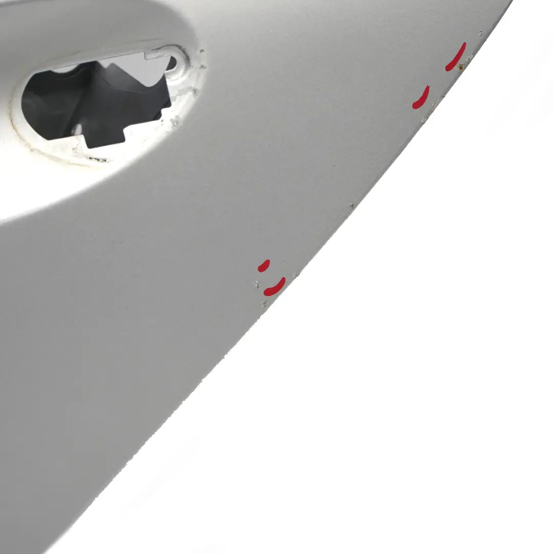 Porta posteriore sinistra Berlina Iridium Silver Metallic - 775 per Mercedes W203 con numero di parte A2037300705 Mercedes W203 Porta posteriore sinistra Berlina Iridium Silver Metallic - 775 - SKU A2037300705-IRS2 - Numero di parte A2037300705