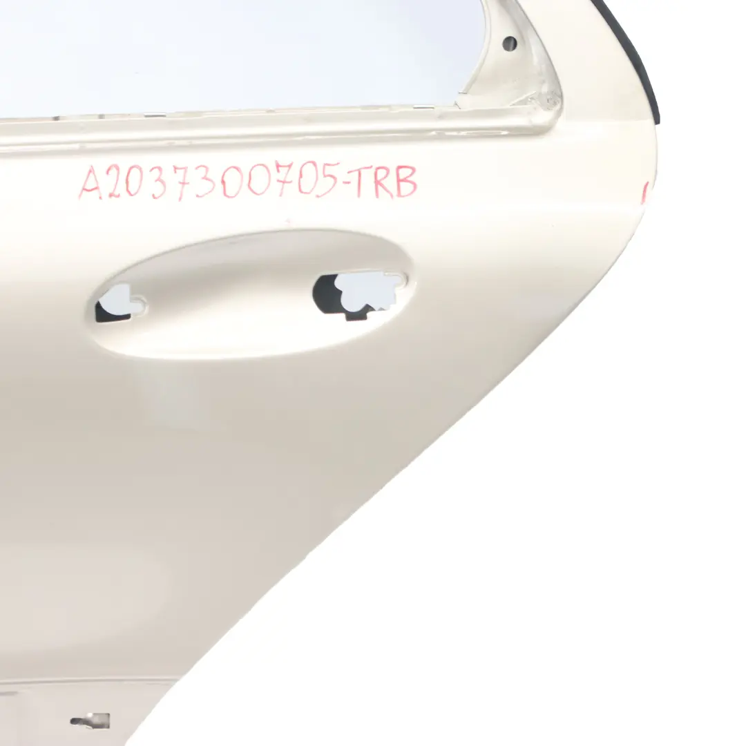 Tür hinten links Limousine Travertin Beige Metallic - 693 für Mercedes W203 mit Teilenummer A2037300705 Mercedes W203 Tür hinten links Limousine Travertin Beige Metallic - 693 - SKU A2037300705-TRB - Teilenummer A2037300705