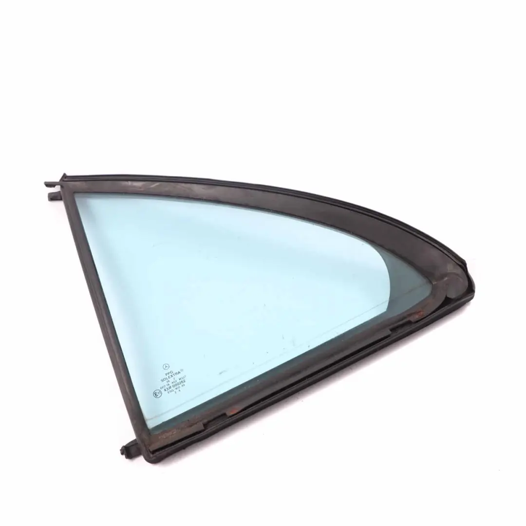 Ventana Lateral Cristal Puerta Trasera Izquierda AS2 para Mercedes W203 con número de pieza A2037300755 Mercedes W203 Ventana Lateral Cristal Puerta Trasera Izquierda AS2 - SKU A2037300755 - Número de pieza A2037300755