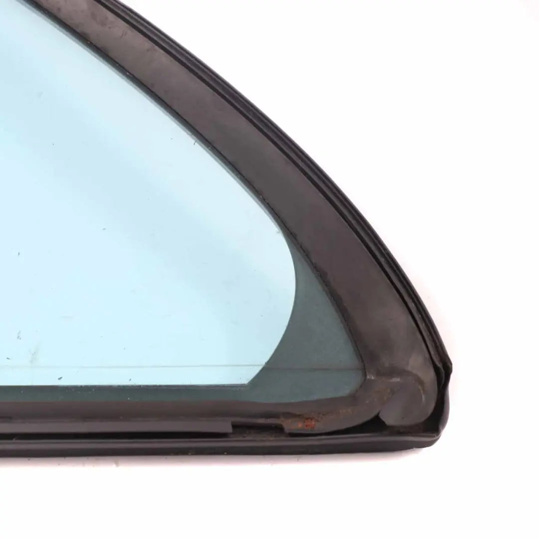 Ventana Lateral Cristal Puerta Trasera Izquierda AS2 para Mercedes W203 con número de pieza A2037300755 Mercedes W203 Ventana Lateral Cristal Puerta Trasera Izquierda AS2 - SKU A2037300755 - Número de pieza A2037300755