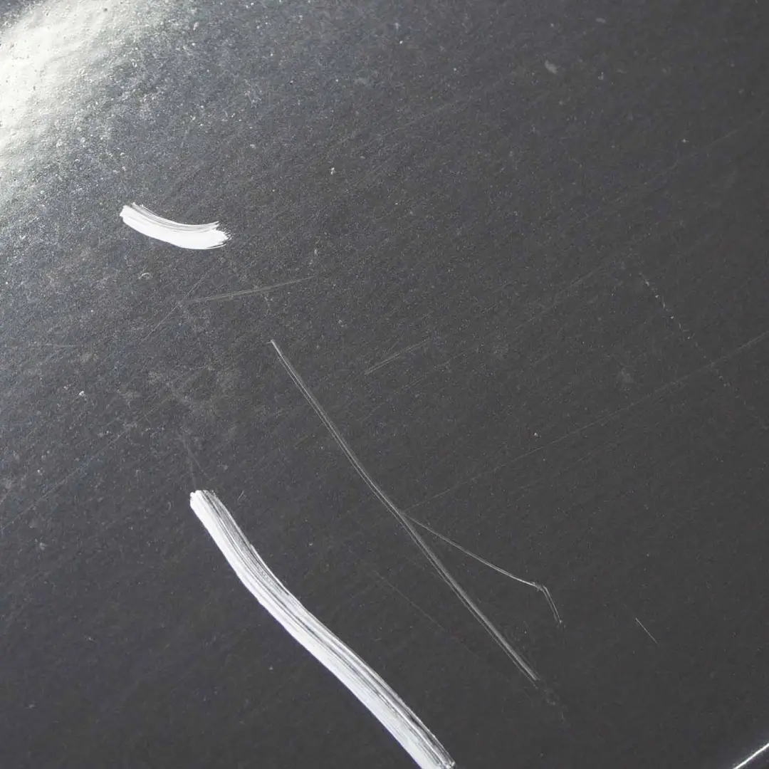 Arrière Droite Diamantschwarz Noir Diamant Métallique - 768 pour Mercedes W203 Porte à propos du numéro de pièce A2037300805 Mercedes W203 Porte Arrière Droite Diamantschwarz Noir Diamant Métallique - 768 - SKU A2037300805-DSCH - Numéro de pièce A2037300805