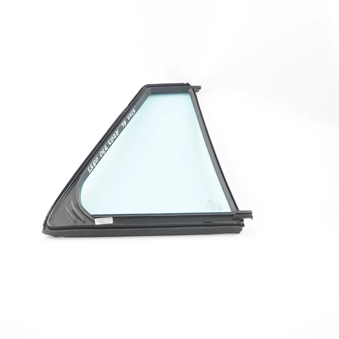 Ventana Lateral Cristal Fijo Puerta Trasera Izquierda AS2 para Mercedes W203 Estate con número de pieza A2037300955 Mercedes W203 Estate Ventana Lateral Cristal Fijo Puerta Trasera Izquierda AS2 - SKU A2037300955 - Número de pieza A2037300955