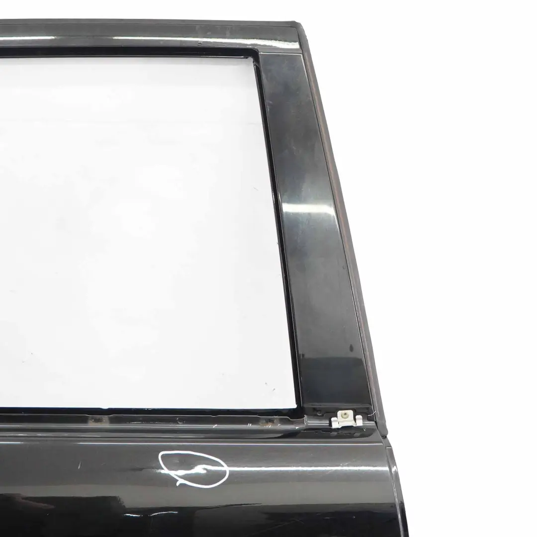 Mercedes W203 Estate Porta posteriore destra Obsidian Black Metallic - 197 - SKU A2037301205-OB - Numero di parte A2037301205