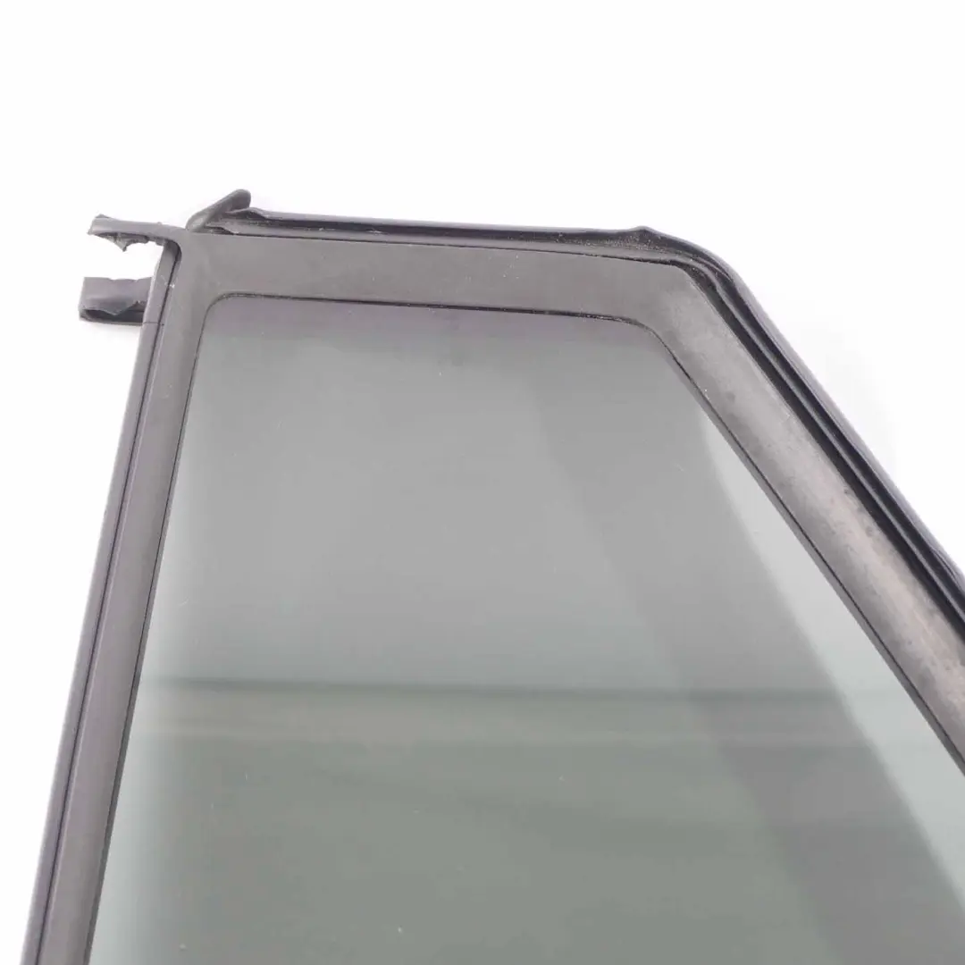 Mercedes W203 Touring Finestrino laterale porta posteriore sinistra Vetro AS3 - SKU A2037302155 - Numero di parte A2037302155