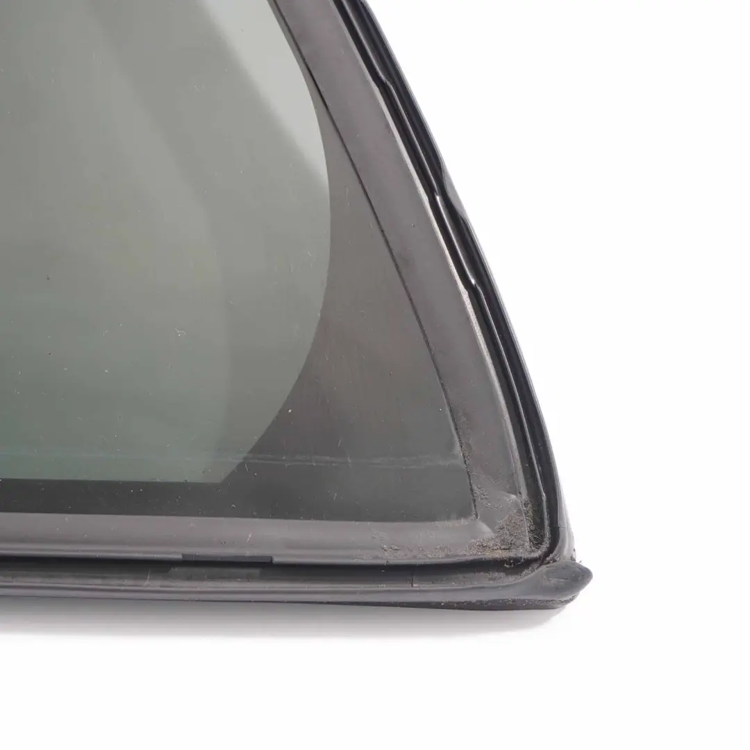 Mercedes W203 Touring Fenêtre Latérale Porte Arrière Gauche Verre AS3 - SKU A2037302155 - Numéro de pièce A2037302155