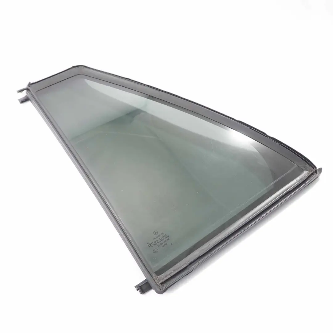 Mercedes W203 Touring Finestrino laterale porta posteriore sinistra Vetro AS3 - SKU A2037302155 - Numero di parte A2037302155
