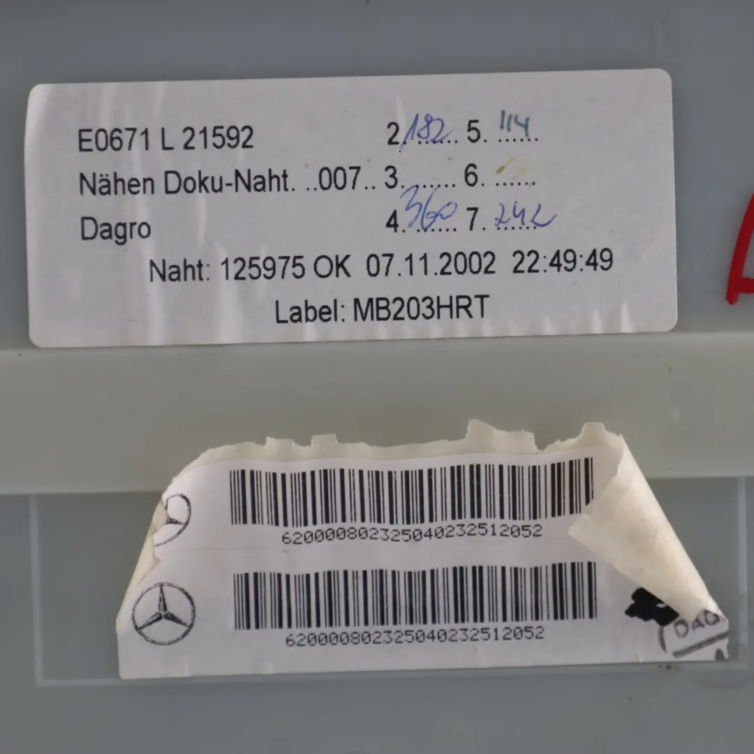 Mercedes W203 Scheda Porta Posteriore Destra Pannello Grigio Pelle - SKU A2037303862 - Numero di parte A2037303862