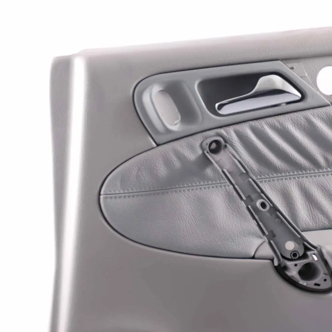 Mercedes W203 Carte Porte Arrière Droite Panneau D'Habillage Cuir Gris - SKU A2037303862 - Numéro de pièce A2037303862