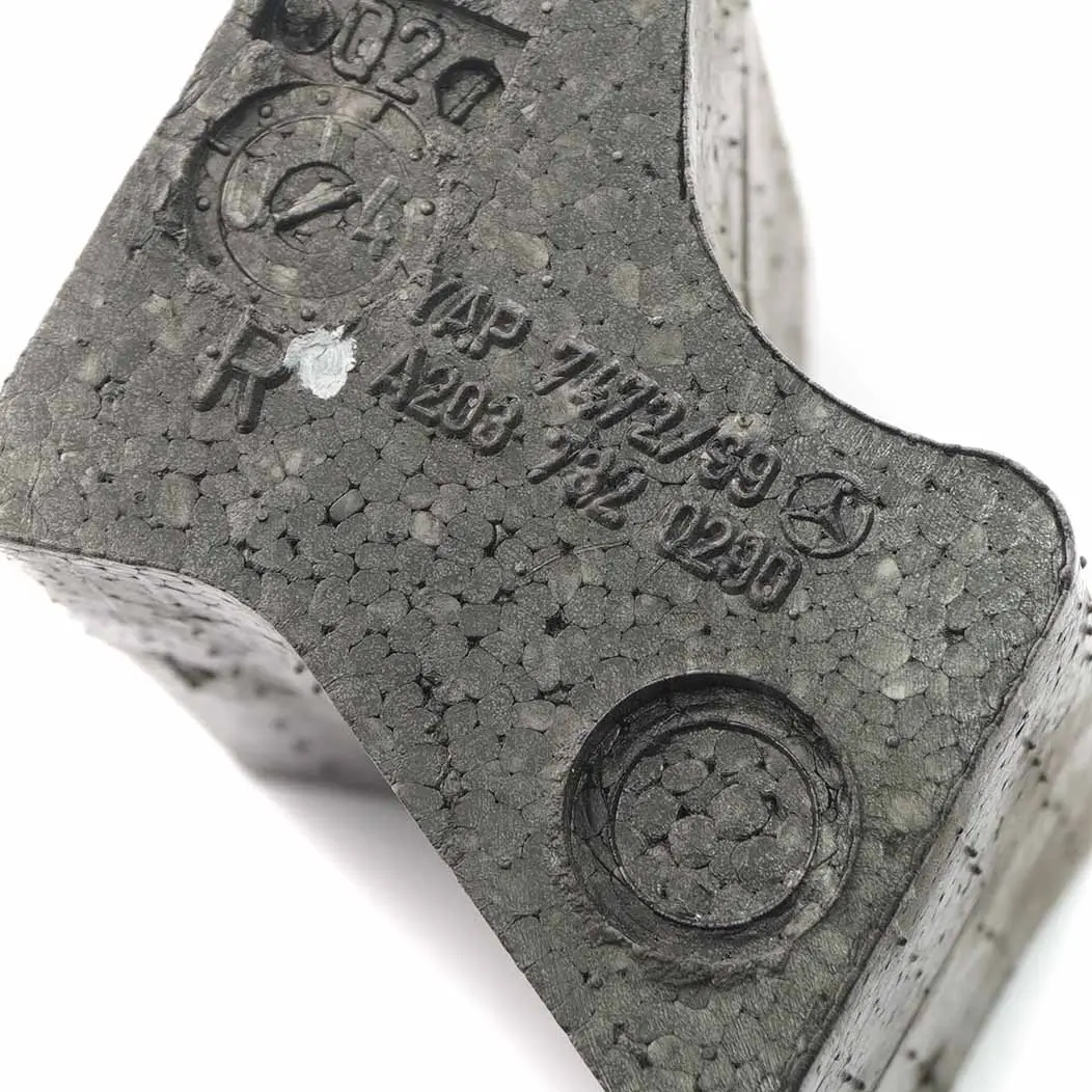 Espuma Aislante Puerta Trasera Derecha Amortiguador para Mercedes W203 con número de pieza A2037320290 Mercedes W203 Espuma Aislante Puerta Trasera Derecha Amortiguador - SKU A2037320290 - Número de pieza A2037320290