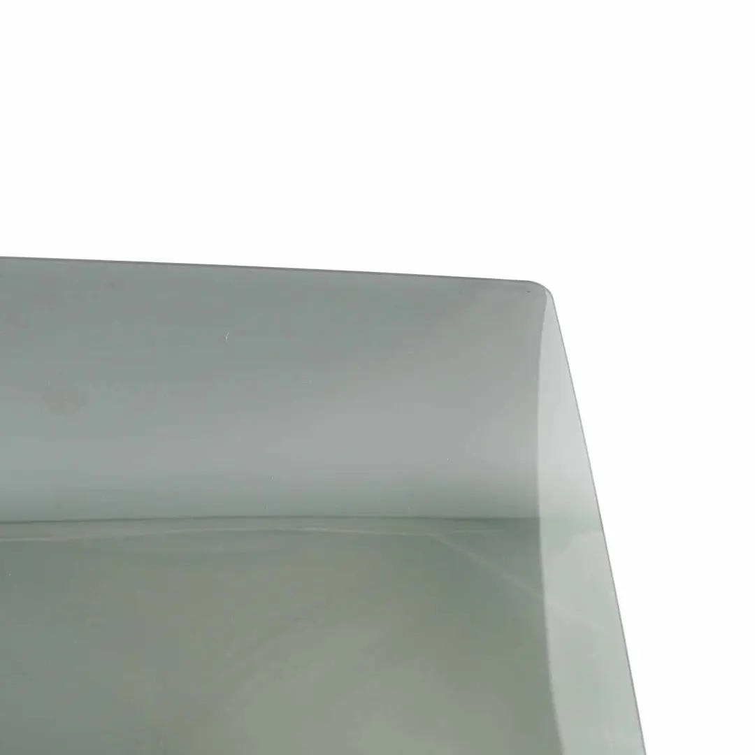 Vetro Porta Posteriore Destra Nero AS3 per Mercedes W203 Estate con numero di parte A2037352810 Mercedes W203 Estate Vetro Porta Posteriore Destra Nero AS3 - SKU A2037352810 - Numero di parte A2037352810