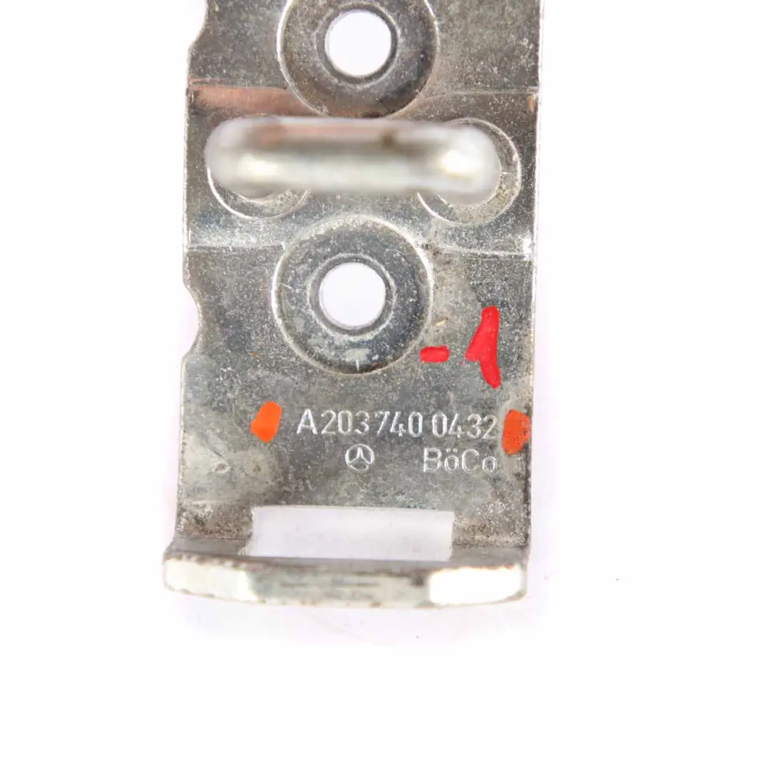 Koferrum Hecklapenaken Veriegelunsklinke Klinke hinte für Mercedes CL203 mit Teilenummer A2037400432 Mercedes CL203 Koferrum Hecklapenaken Veriegelunsklinke Klinke hinte - SKU A2037400432-1 - Teilenummer A2037400432