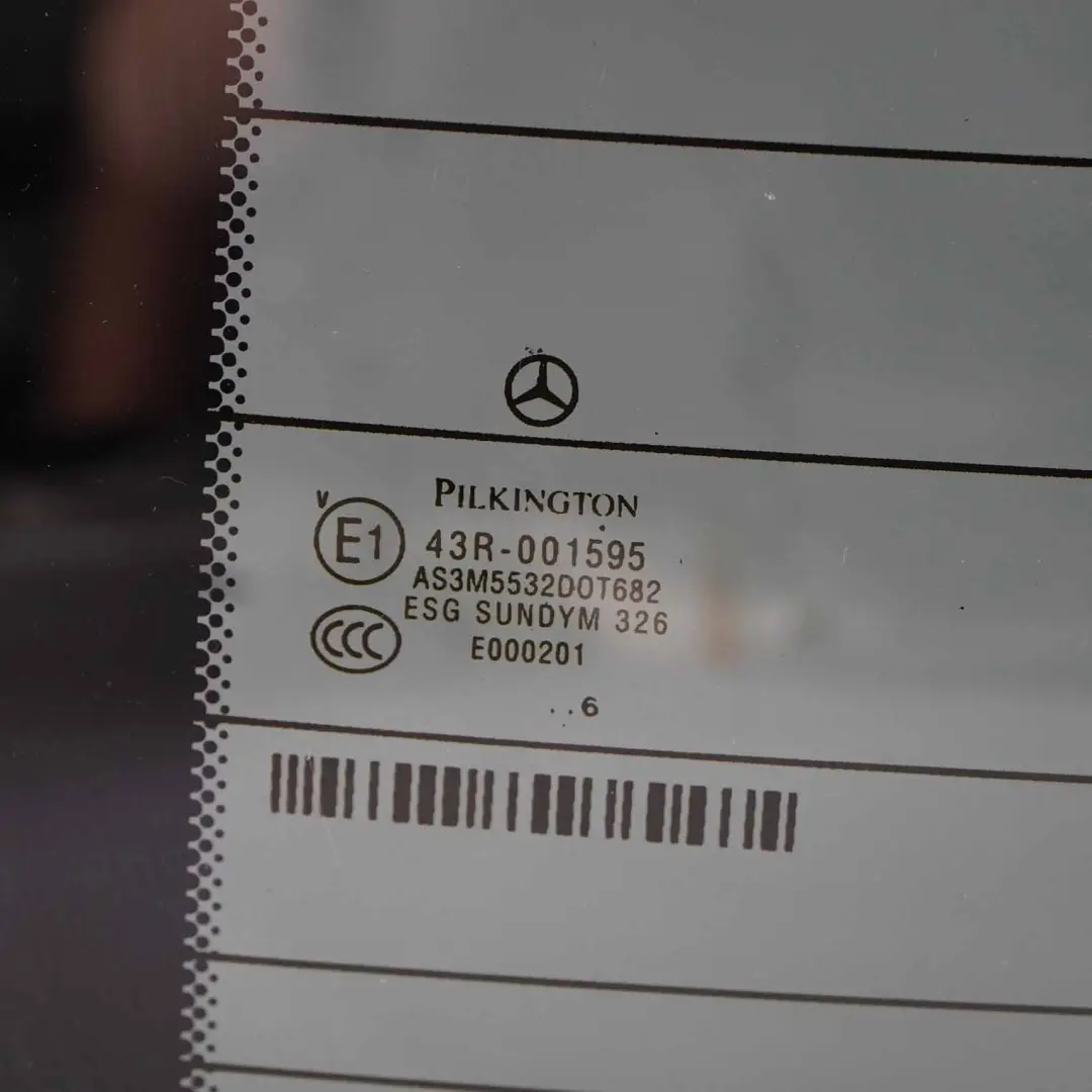 Mercedes W203 Kombi Szyba Tylna Przyciemniana AS3 - SKU A2037403457 - Numer Części A2036700180