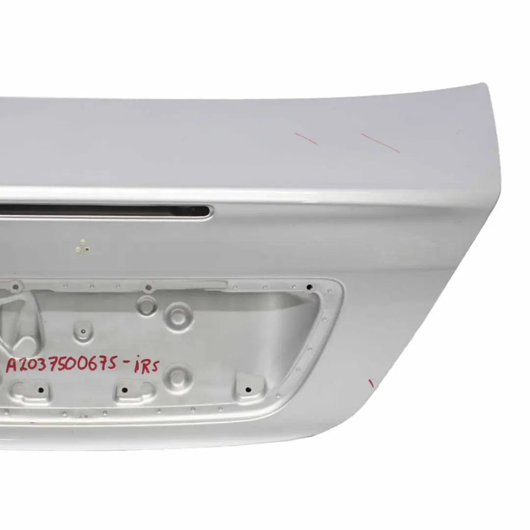 Klapa Bagażnika Iridium Silver - 775 do Mercedes W203 o numerze A2037500675 Mercedes W203 Klapa Bagażnika Iridium Silver - 775 - SKU A2037500675-IRS1 - Numer Części A2037500675