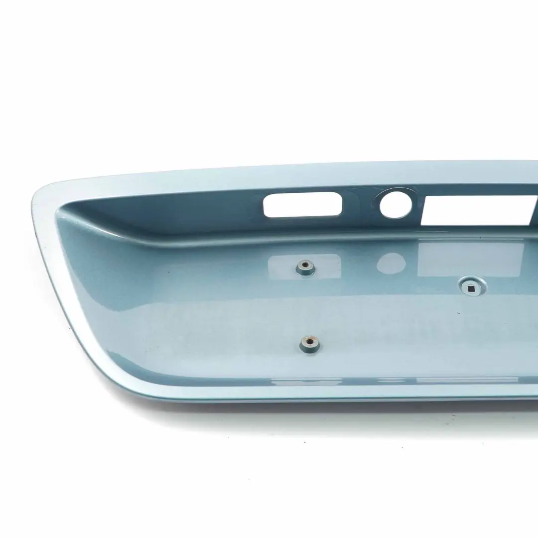 Heckklappe Kofferraum Plattenhalter Aragonitblau - 941 für Mercedes W203 mit Teilenummer A2037500881 Mercedes W203 Heckklappe Kofferraum Plattenhalter Aragonitblau - 941 - SKU A2037500881-ABM - Teilenummer A2037500881