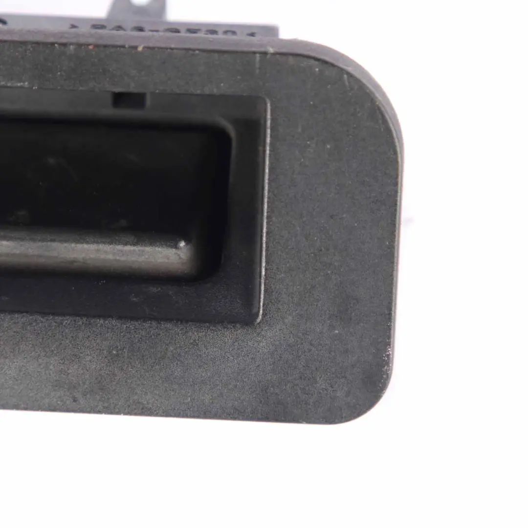 Mercedes CL203 Tirador de Apertura Porton Trasero Negro - SKU A2037501093 - Número de pieza A2037501093