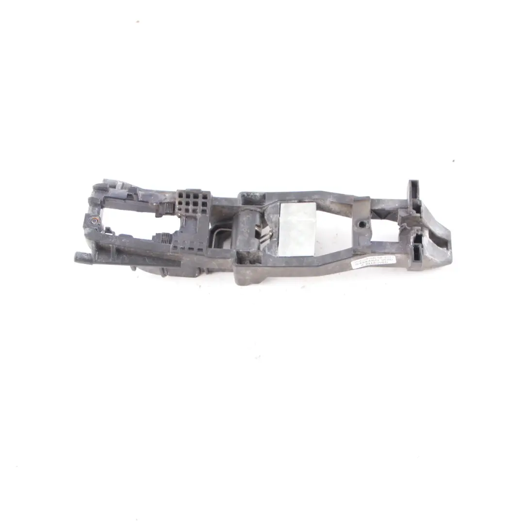 Mercedes W203 CL203 Maniglia porta base anteriore sinistra - SKU A2037600134 - Numero di parte A2037600134