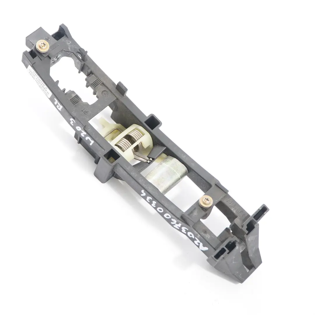  Maniglia base Mercedes W203 W211 Porta presa posteriore sinistra - SKU A2037600334 - Numero di parte A2037600334